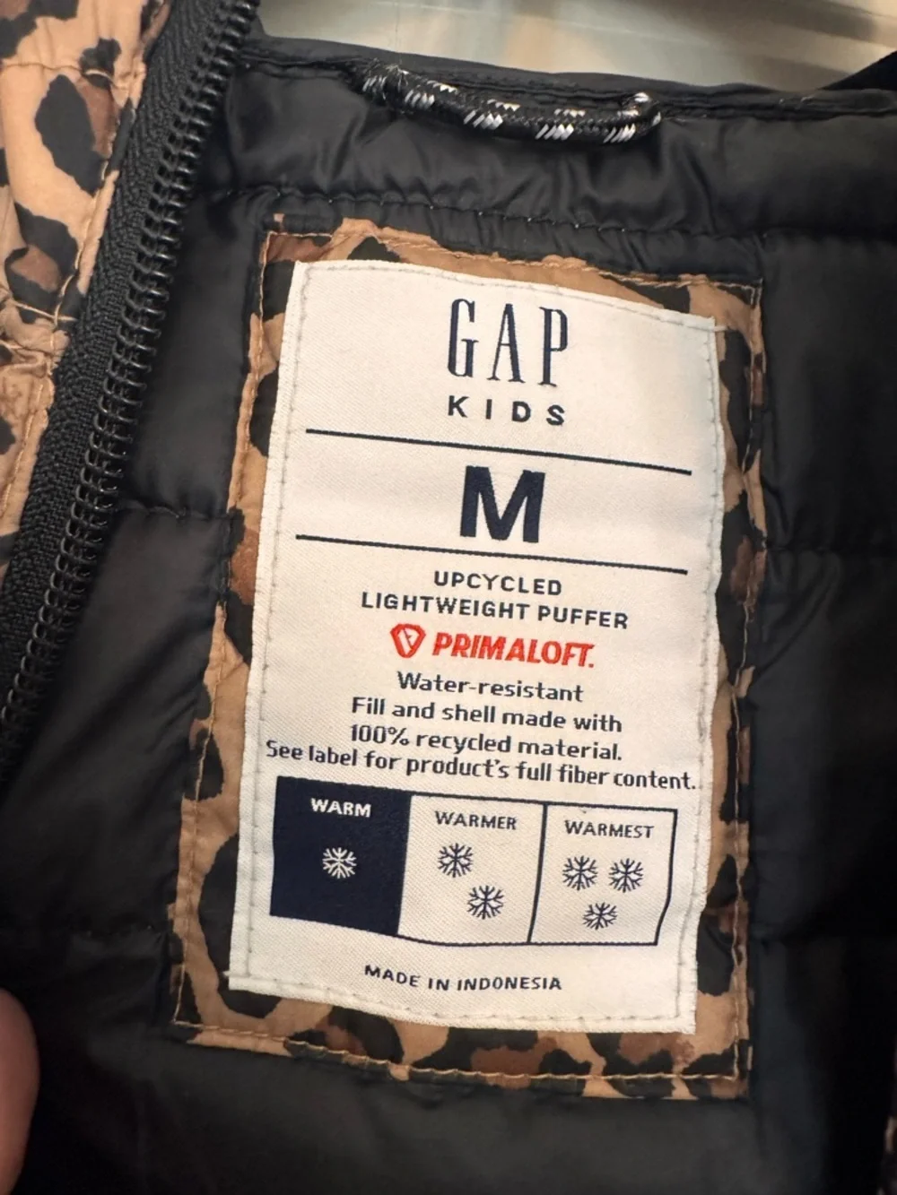 GAP Kids Leopard Print Puffer Jacket – Size M (8–9)
